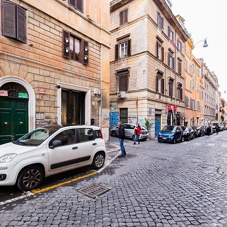 Monti Colosseum Rom Exteriör bild